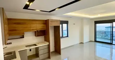 2 bedroom apartment in Mahmutlar, Turkey