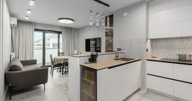 Appartement 3 chambres dans Varsovie, Pologne