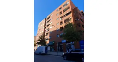 3 bedroom apartment in Tirana Municipality, Albania