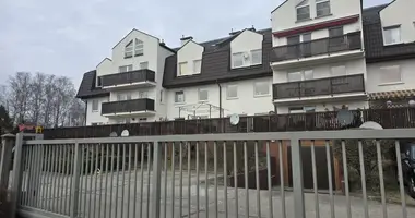 5 room apartment in Warsaw, Poland