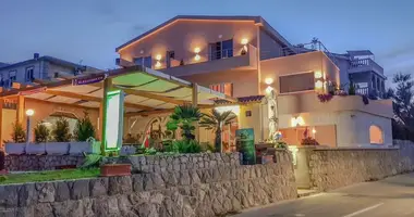 Дом 10 спален в Задарская жупания, Хорватия