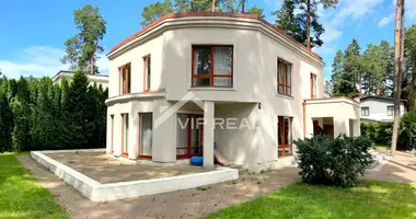 5 room house in Jurmala, Latvia