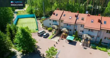 Commercial property 870 m² in Visaginas, Lithuania