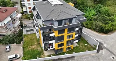 2 bedroom apartment in Muratpasa, Turkey