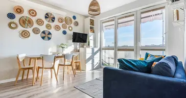 Квартира 3 комнаты в Варшава, Польша