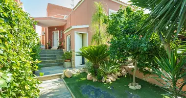 Villa 3 bedrooms in Torrevieja, Spain