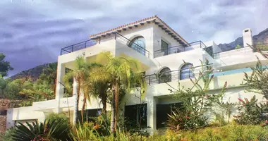 Villa 6 bedrooms in Altea, Spain