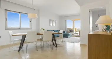 Apartamento 4 habitaciones en Estepona, Španjolska