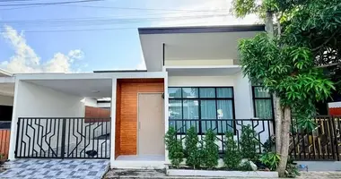 Szeregowiec 3 pokoi w Phuket, Tajlandia