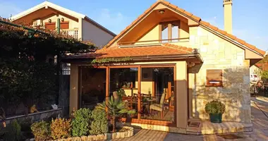 Дом в Подгорица, Черногория