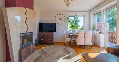 Apartamento 3 habitaciones en Varsovia, Polonia