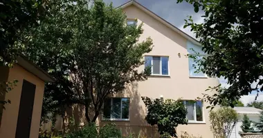 Dom 5 pokojów w Fontanka, Ukraina