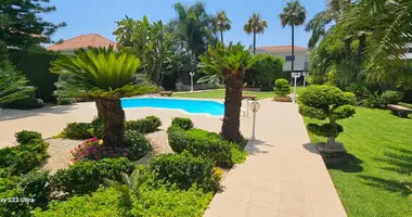 7 bedroom villa in Germasogeia, Cyprus