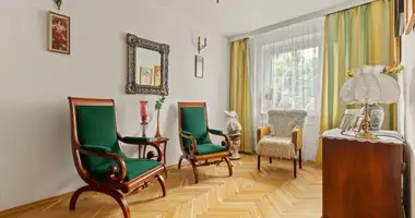 Квартира 4 комнаты в Варшава, Польша
