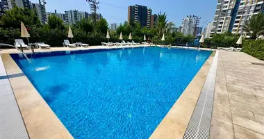 Apartamento 3 habitaciones en Mezitli, Turquía