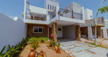 2 bedroom house in La Crucecita, Mexico