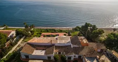 Villa 5 bedrooms in Abadin, Spain