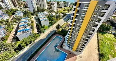 Appartement 2 chambres dans Mezitli, Turquie