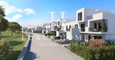 Townhouse 4 bedrooms in San Roque, Spain