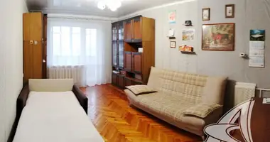 Apartamento 3 habitaciones en Kámieniets, Belarús