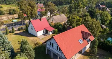 House in Kuznica Czarnkowska, Poland
