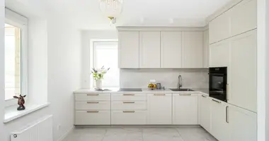 Apartamento 4 habitaciones en Vilna, Lituania