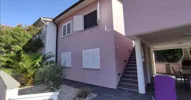 Maison 3 chambres dans Opcina Dezanovac, Croatie