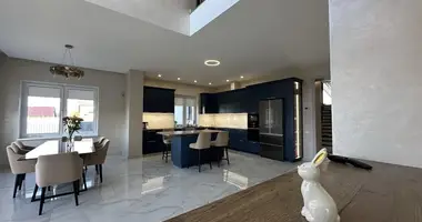 Maison dans Kalodziscanski sielski Saviet, Bélarus