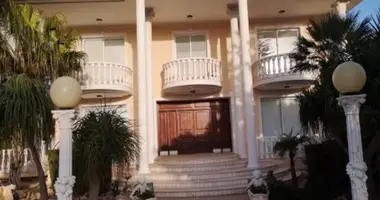 Villa 6 bedrooms in Limassol, Cyprus