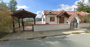 Casa 4 habitaciones en Moniatis, Chipre