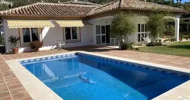 Haus 4 Schlafzimmer in Dos Hermanas, Spanien