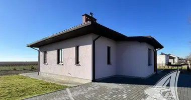 Dom w Carnaucycki sielski Saviet, Białoruś