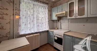 Квартира 2 комнаты в Мухавецкий сельский Совет, Беларусь