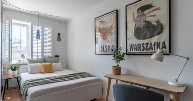 Mieszkanie 2 pokoi w Warszawa, Polska
