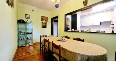 Дом в Познань, Польша
