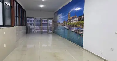 Gewerbefläche 72 m² in Tirana, Albanien