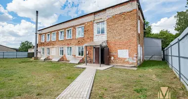 Entrepôt 1 501 m² dans Pierasady, Bélarus
