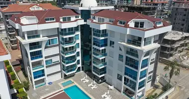 Apartamento 4 habitaciones en Muratpasa, Turquía