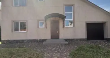 5 room house in Lymanka, Ukraine
