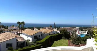 2 bedroom apartment in Mijas, Spain