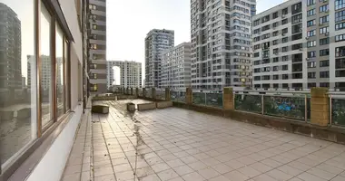 Wohnung 4 zimmer in Minsk, Belarus