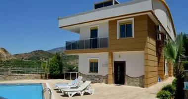 Villa 4 bedrooms in Kargıcak, Turkey