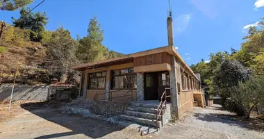 Nieruchomości inwestycyjne 1 404 m² w Kakopetria, Cypr