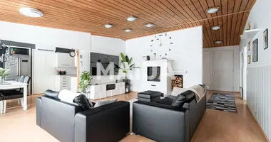 Haus 4 zimmer in Mantsala, Finnland