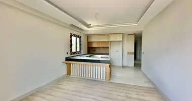 Квартира 3 комнаты в Мезитли, Турция
