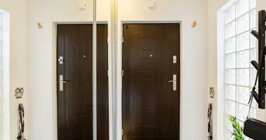 Gewerbefläche 106 m² in Posen, Polen