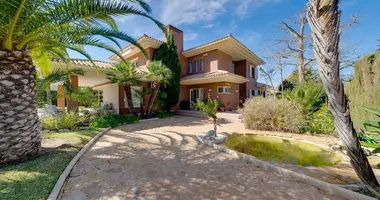 7 bedroom house in Benidorm, Spain