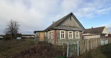 Maison 2 chambres dans Uzdzienski sielski Saviet, Bélarus