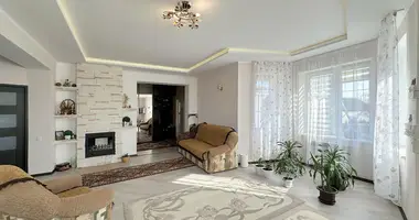 Cottage in Vialiki Trascianiec, Belarus