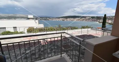 Квартира в Okrug Gornji, Хорватия